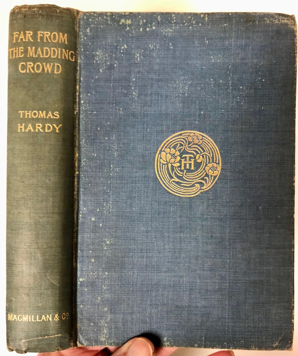 Far from the Madding Crowd (The Wessex Novels Volume II)
