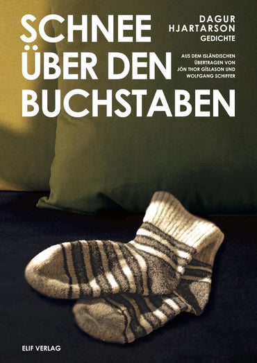 Schnee über den Buchstaben