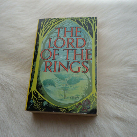 The Lord of the Rings 3-in-1: Part 1: The Fellowship of the Ring; Part 2: The Two Towers; Part 3: The Return of the King
