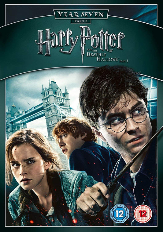 Harry Potter And The Deathly Hallows - Part 1 (1-disc version) [DVD] [2010] by Daniel Radcliffe