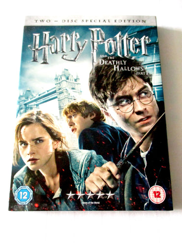 Harry Potter And The Deathly Hallows Part 1: Special Edition + DVD Exclusive Special Features (2 Disc Set) [DVD]