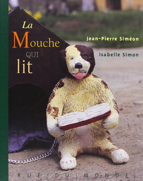LA MOUCHE QUI LIT