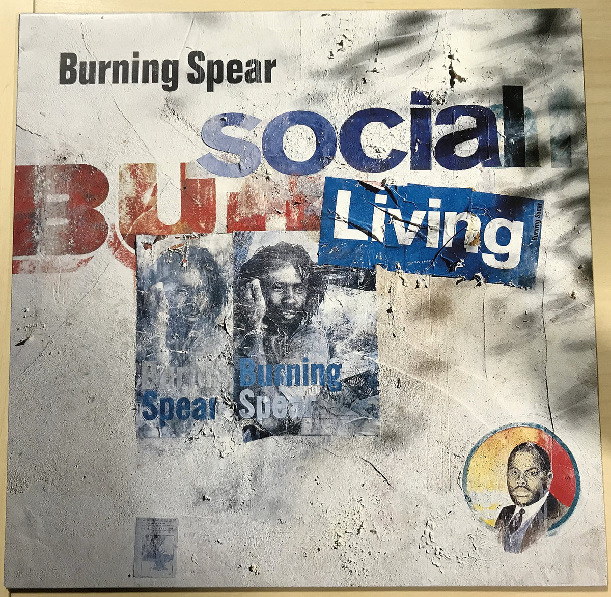Social Living [Vinyl]